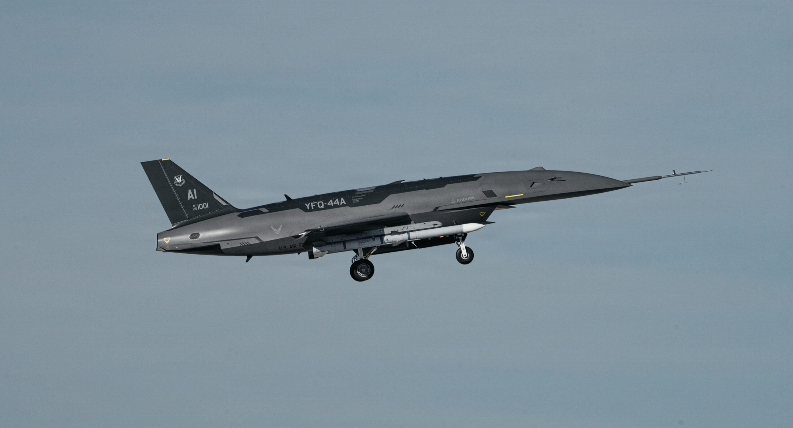 YFQ-44Aの兵装統合試験